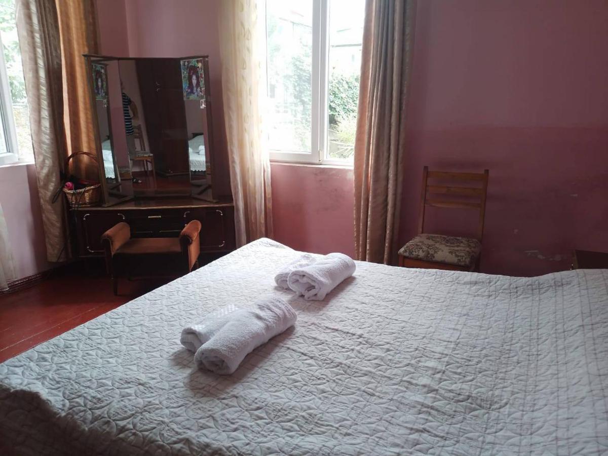Merabi And Neli Guest House Makhindzsauri Kültér fotó