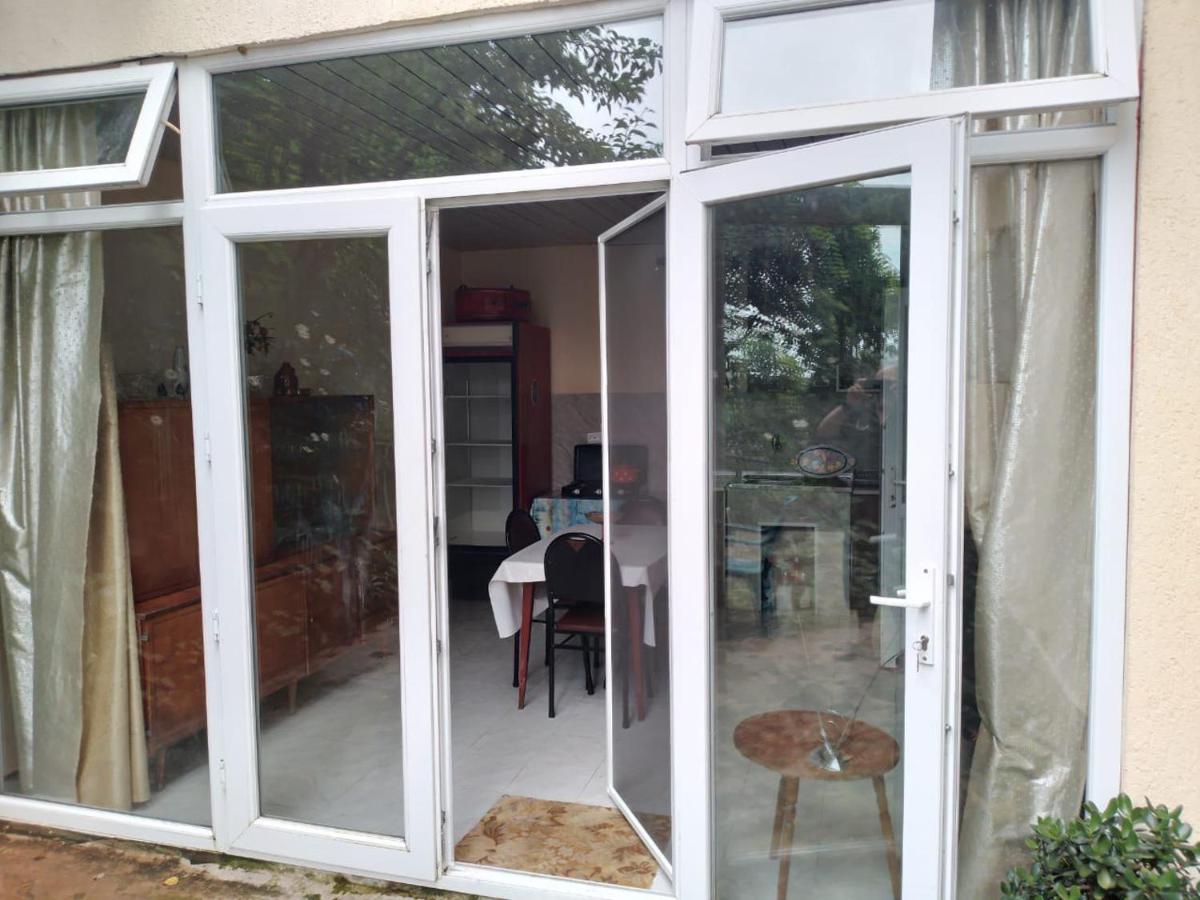 Merabi And Neli Guest House Makhindzsauri Kültér fotó