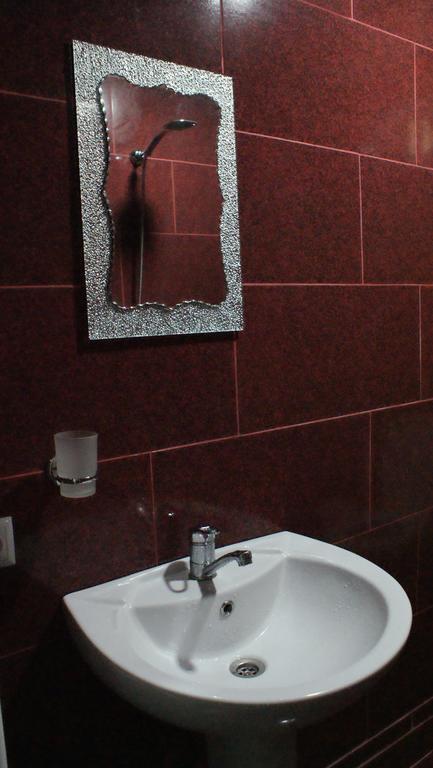 Merabi And Neli Guest House Makhindzsauri Kültér fotó