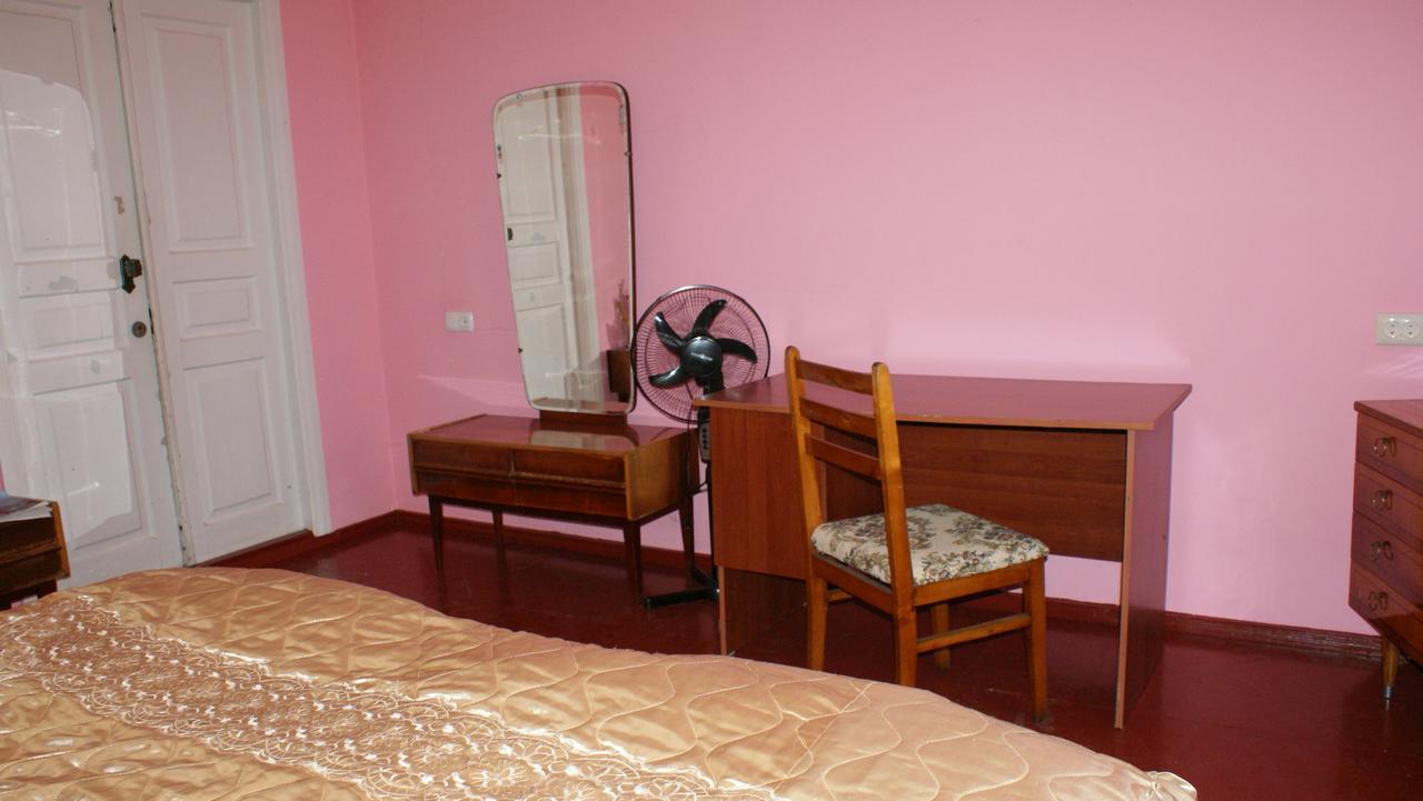Merabi And Neli Guest House Makhindzsauri Kültér fotó