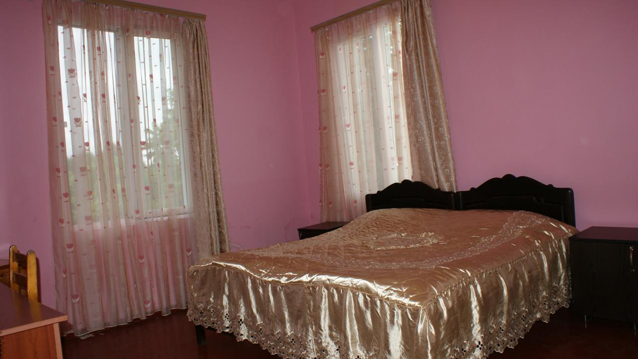 Merabi And Neli Guest House Makhindzsauri Kültér fotó